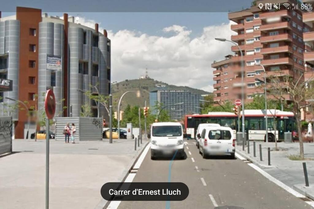 Subway Station Apartment Near Camp Nou L'Hospitalet de Llobregat Exterior foto