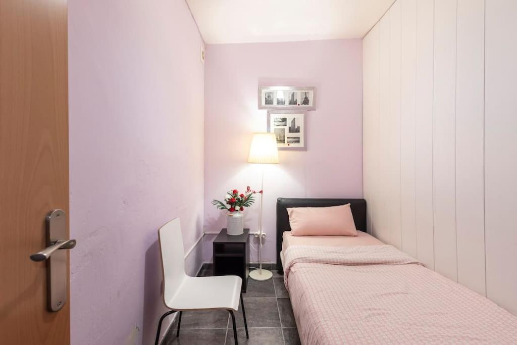 Subway Station Apartment Near Camp Nou L'Hospitalet de Llobregat Exterior foto